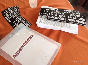 Ato público dos Professores