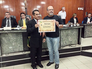 Professores vão até o TJPE