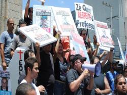 Protestos da Educação nas ruas e na Câmara Municipal