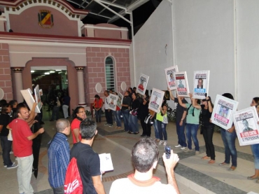 PROTESTOS NA CÂMARA DE VEREADORES