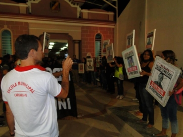 PROTESTOS NA CÂMARA DE VEREADORES